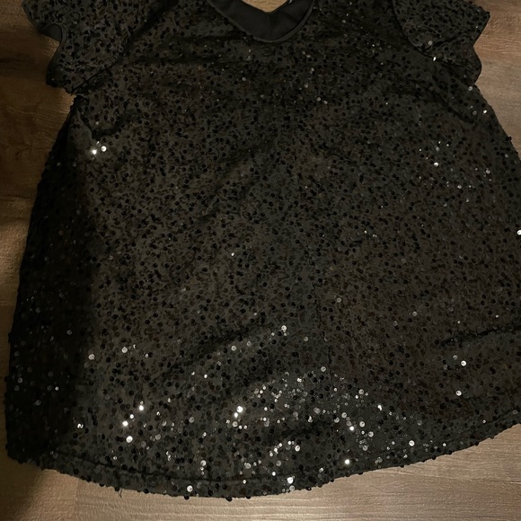Black Sequin Women's Top - Picture 3 of 6